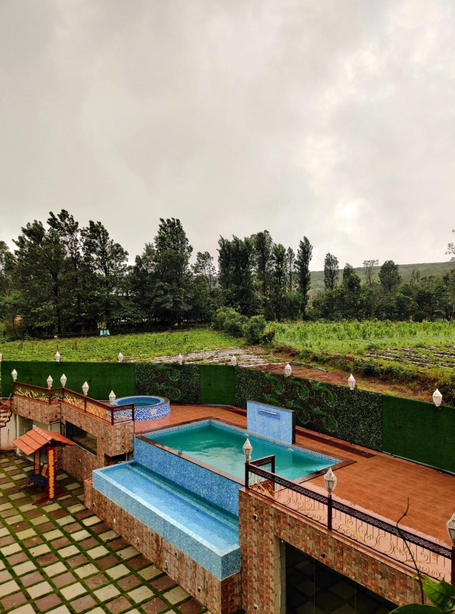 Quinte Hills Residency Villa Панчгани Екстериор снимка